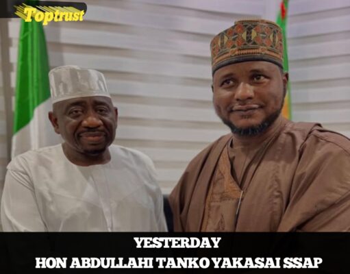 Yesterday Hon .Abdullahi Tanko Yakasai Senior Special Assistant To The President On Community’s Engagement North west paid a condolence visit to Alh. Abdullahi Abbas the Kano State APC Party Chairman